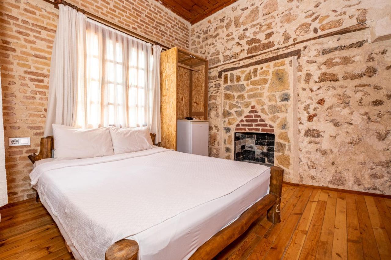 Otel Wood House Antalya Buitenkant foto