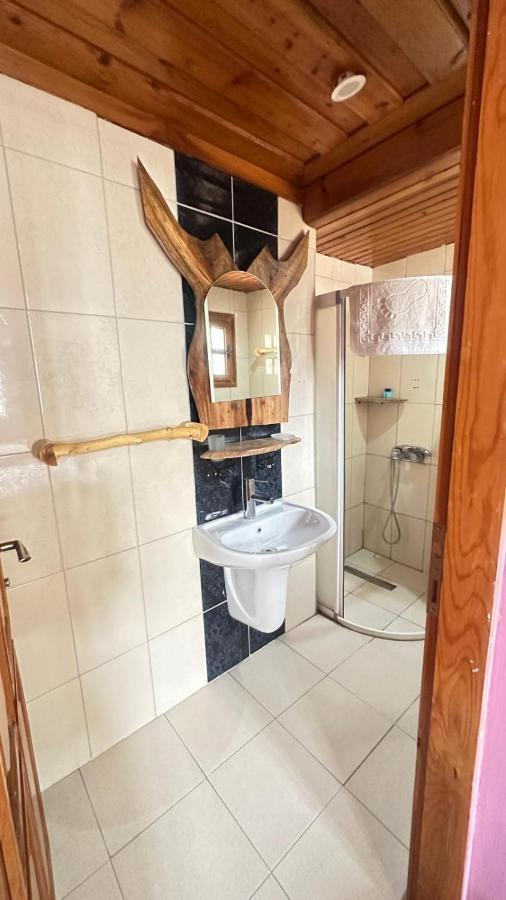 Otel Wood House Antalya Buitenkant foto