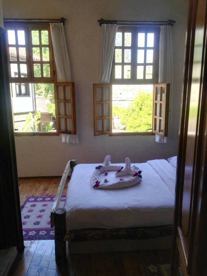 Otel Wood House Antalya Buitenkant foto