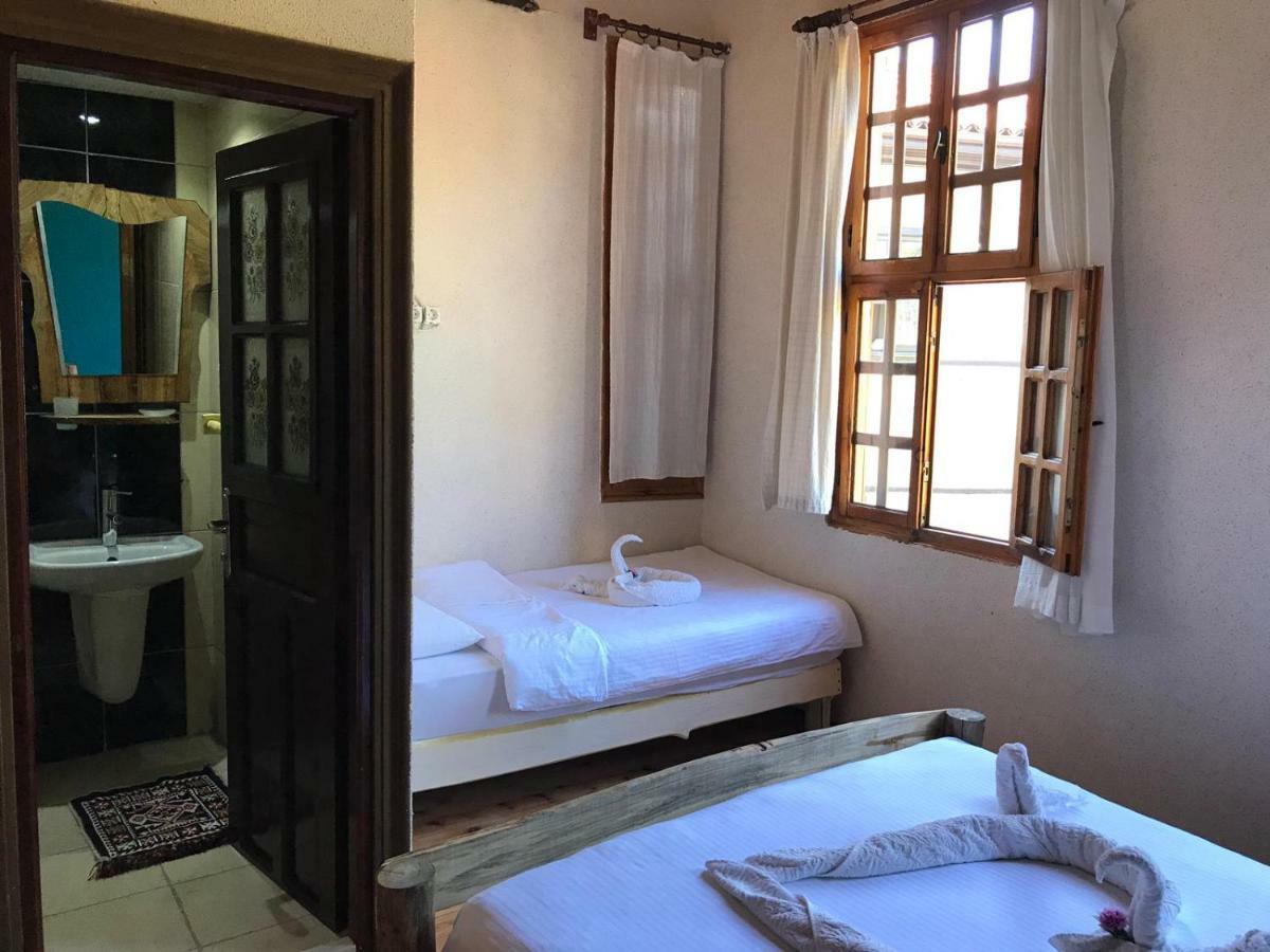 Otel Wood House Antalya Buitenkant foto